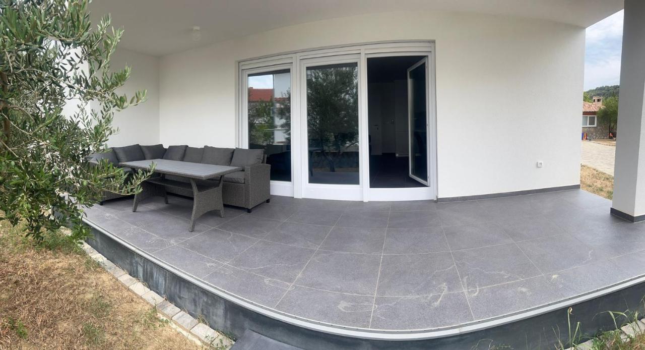 Apartmani Lana Rab Town Eksteriør bilde