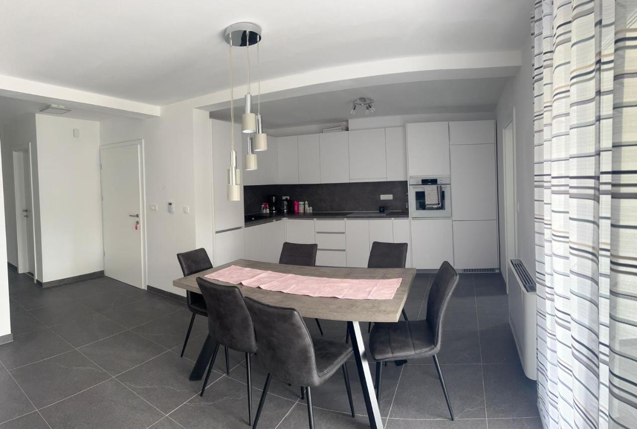 Apartmani Lana Rab Town Eksteriør bilde